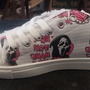 Scream shoes